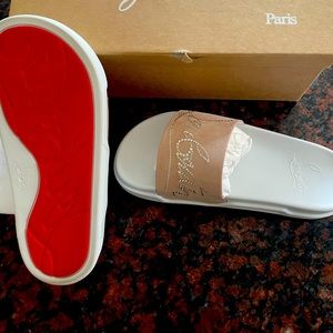 Christian Louboutin dear pool flat slides